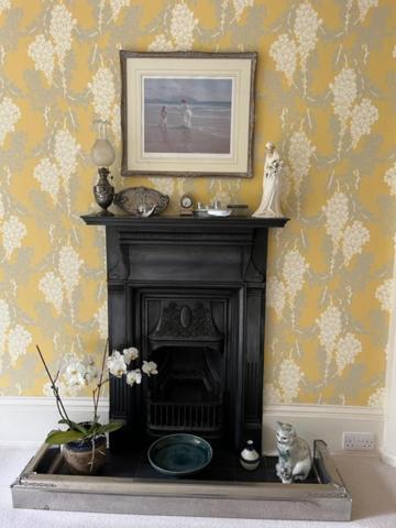 North Ormsby Manor Country house