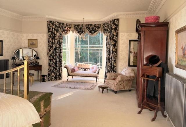 North Ormsby Manor